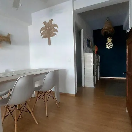 Familiar Primera Linea De Playa